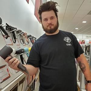 Meet your Posher, Mark